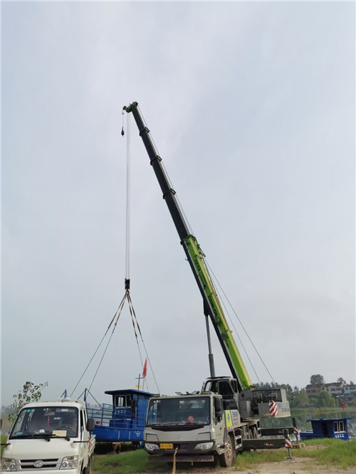 通化县桥梁建设吊装案例